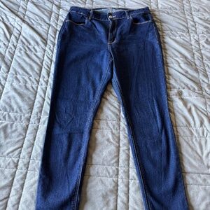 Old Navy 12 Super Skinny Jeans